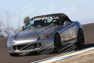 media/Oct-05-2025-Speed Ventures (Sun) [[aa9b841edf]]/Black/Session 2 (Turn 2)/